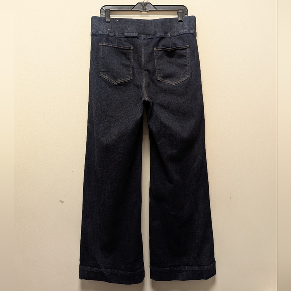 Talbots Flare Leg Pull-On Travel Jeans Oxford Wash - Picture 7 of 13